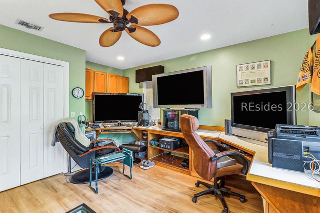 18 Saw Timber Dr, Hilton Head Island, SC 29926