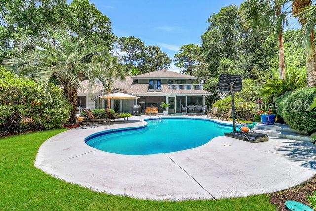 18 Saw Timber Dr, Hilton Head Island, SC 29926