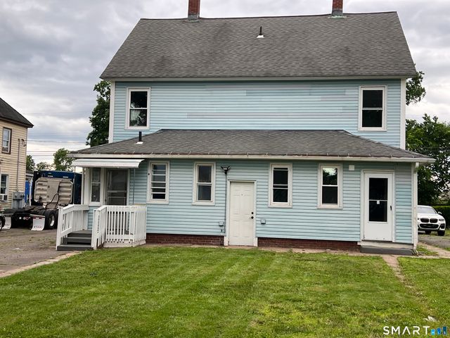 17 Lilac Street, Manchester, CT 06040