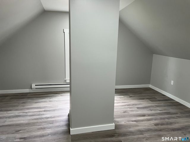 17 Lilac Street, Manchester, CT 06040