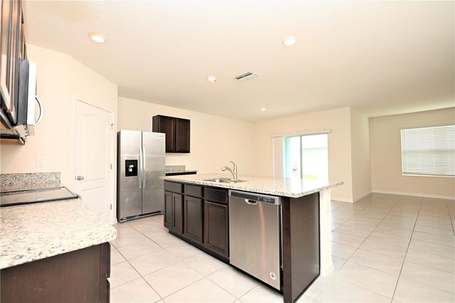 2548 RYLAND FALLS DRIVE, Lakeland, FL 33811