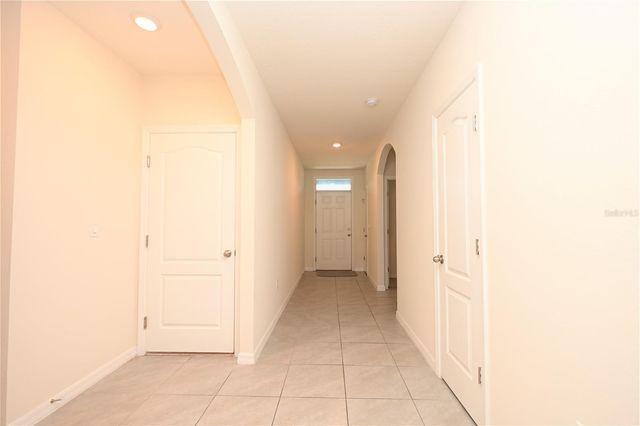 2548 RYLAND FALLS DRIVE, Lakeland, FL 33811