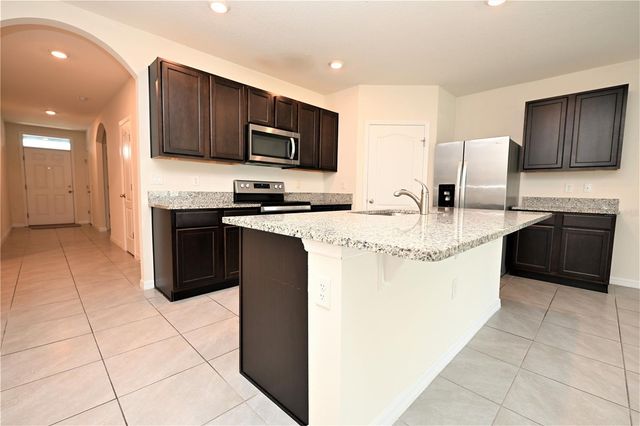 2548 RYLAND FALLS DRIVE, Lakeland, FL 33811