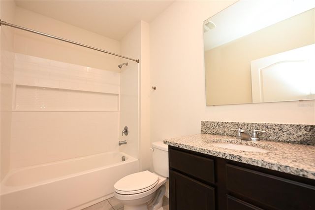 2548 RYLAND FALLS DRIVE, Lakeland, FL 33811