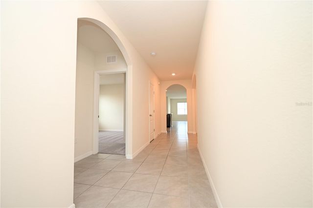 2548 RYLAND FALLS DRIVE, Lakeland, FL 33811