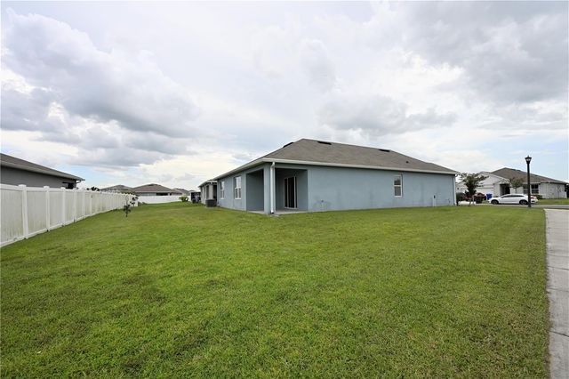 2548 RYLAND FALLS DRIVE, Lakeland, FL 33811