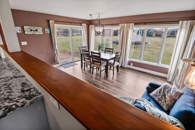 221 E Elizabeth Drive, Crown Point, IN 46307