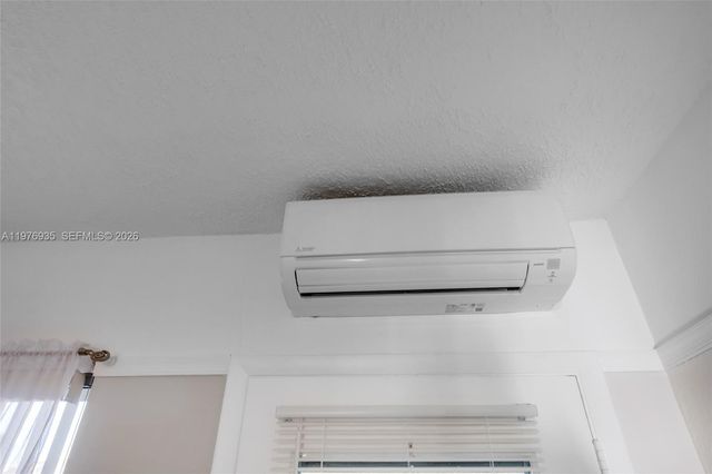 900 SW 10th Ter 8S, Hallandale Beach, FL 33009