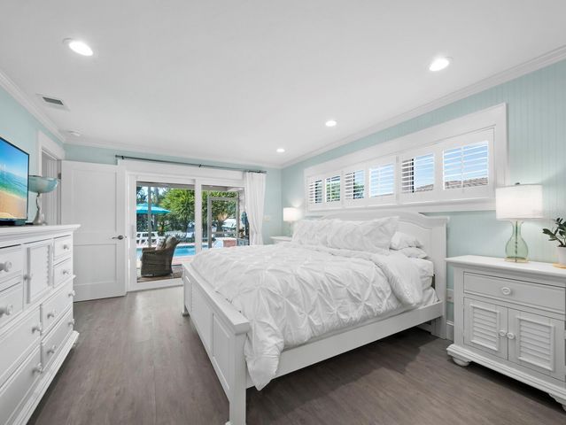 513 OUTRIGGER LANE, Longboat Key, FL 34228