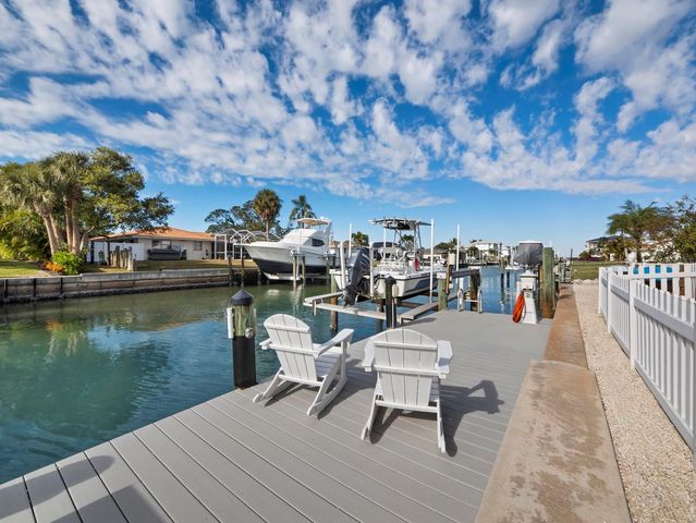 513 OUTRIGGER LANE, Longboat Key, FL 34228