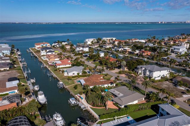 513 OUTRIGGER LANE, Longboat Key, FL 34228