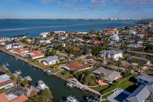 513 OUTRIGGER LANE, Longboat Key, FL 34228