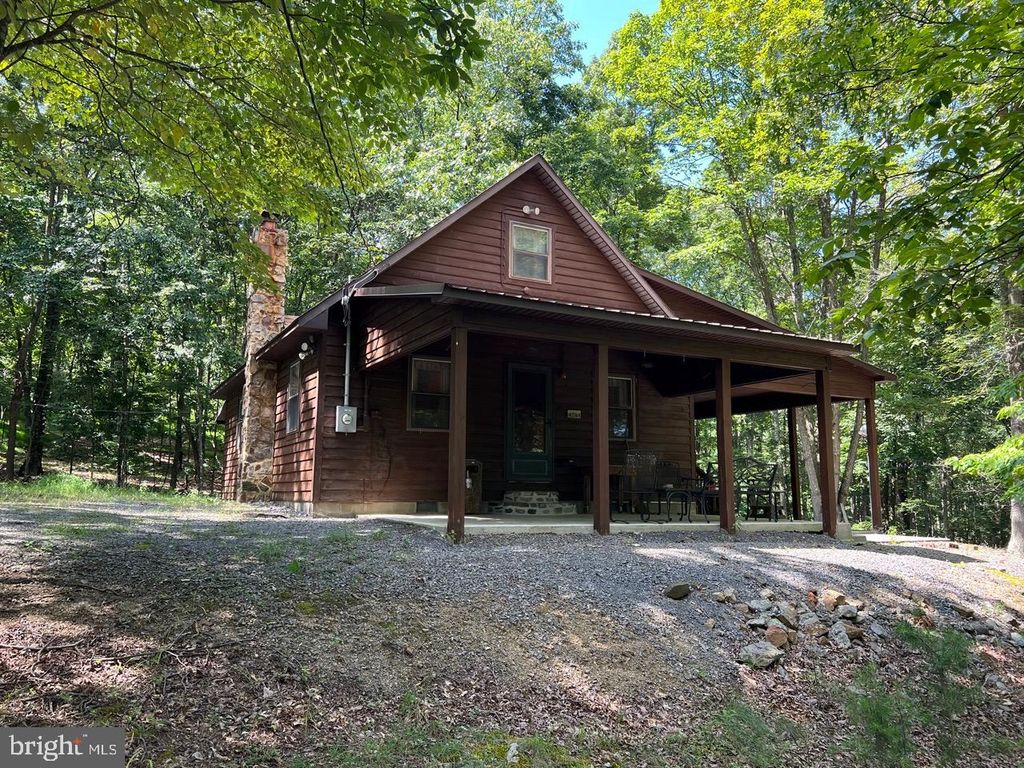 634 ISLAND RIDGE RD, Purgitsville, WV 26852