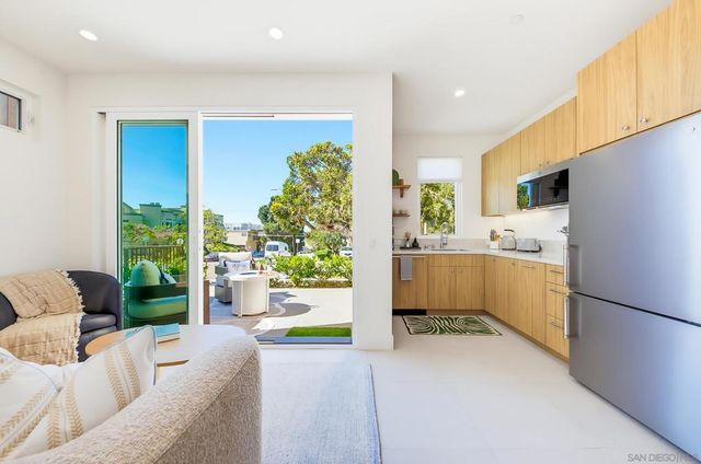 3903 Haines St. 1, San Diego, CA 92109