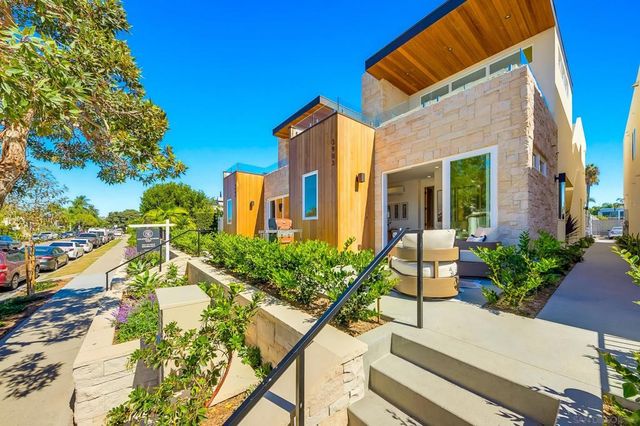 3903 Haines St. 1, San Diego, CA 92109
