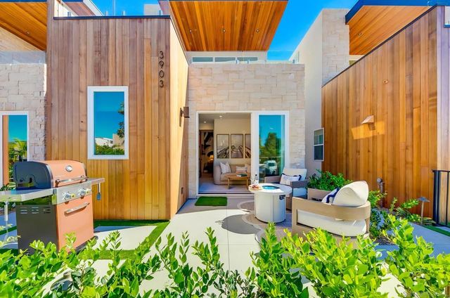 3903 Haines St. 1, San Diego, CA 92109