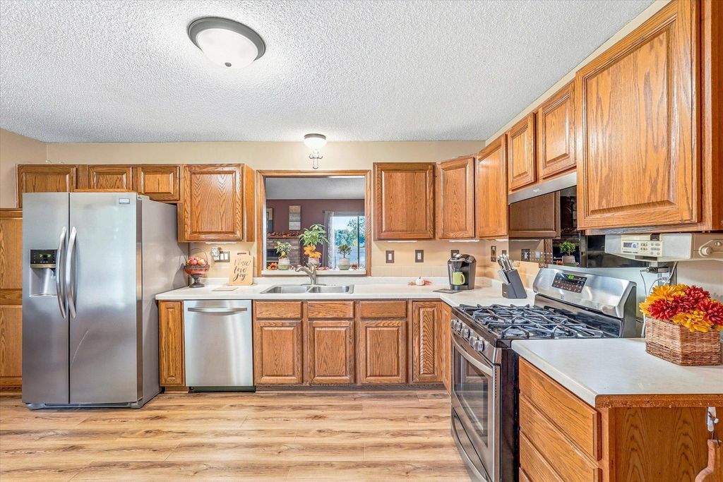 5900 259th Street, Wyoming, MN 55092 — photo 5