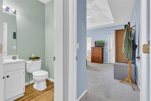 150 Cherry Hills Circle, Gardner, KS 66030