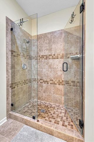 150 Cherry Hills Circle, Gardner, KS 66030