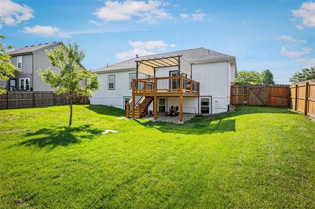 150 Cherry Hills Circle, Gardner, KS 66030
