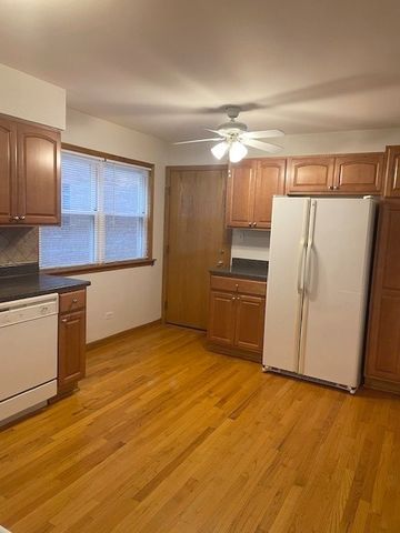 8610 W Summerdale Avenue 2S, Chicago, IL 60656