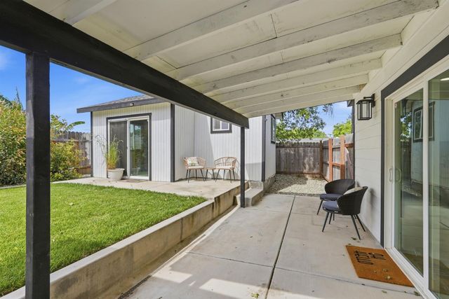 7636 Linden Ave, Citrus Heights, CA 95610