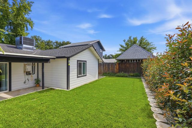 7636 Linden Ave, Citrus Heights, CA 95610