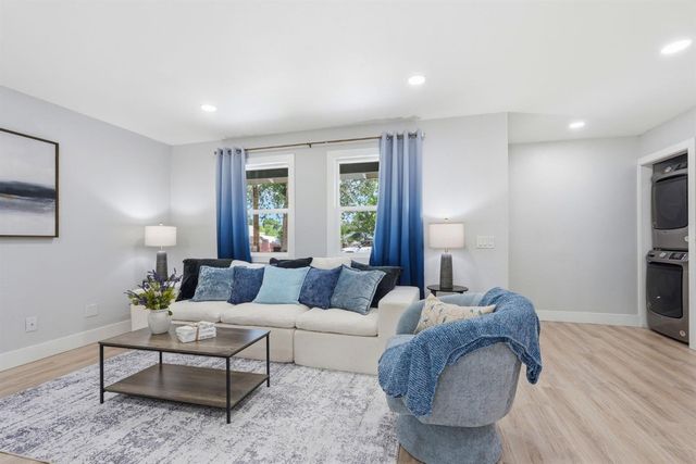 7636 Linden Ave, Citrus Heights, CA 95610