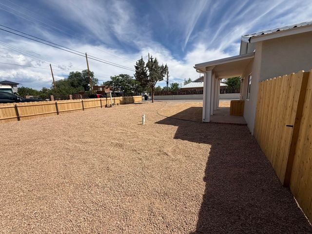 3741 San Isidro Street NW, Albuquerque, NM 87107