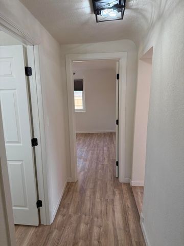 3741 San Isidro Street NW, Albuquerque, NM 87107
