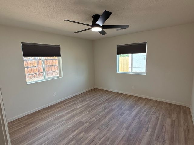 3741 San Isidro Street NW, Albuquerque, NM 87107