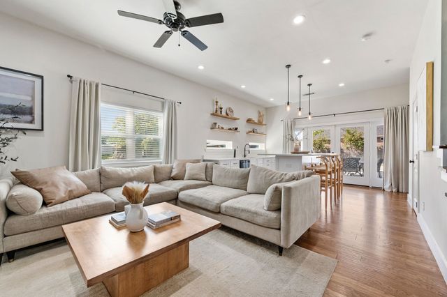 504 Main Street, Roanoke, TX 76262