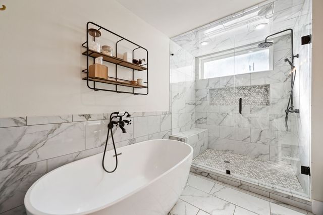 504 Main Street, Roanoke, TX 76262