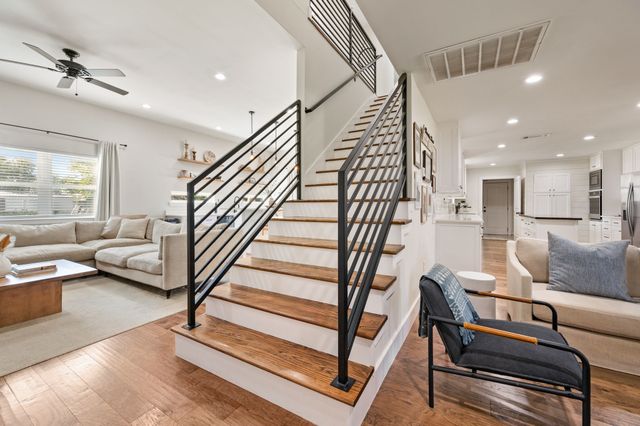 504 Main Street, Roanoke, TX 76262