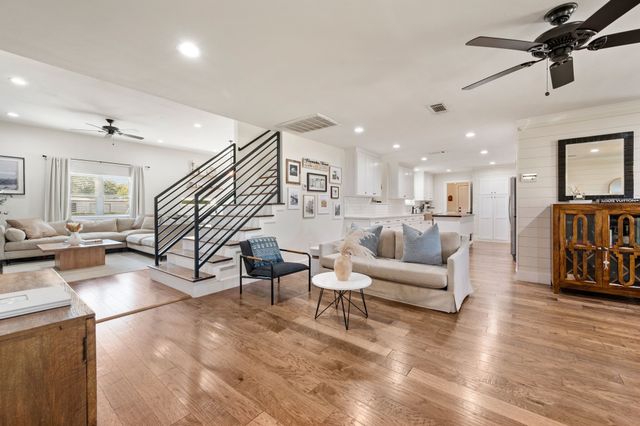 504 Main Street, Roanoke, TX 76262