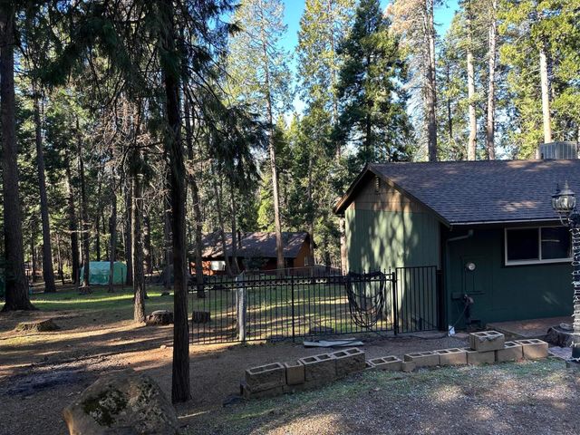 7220 Shasta Forest Drive, Shingletown, CA 96088