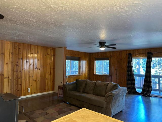 7220 Shasta Forest Drive, Shingletown, CA 96088