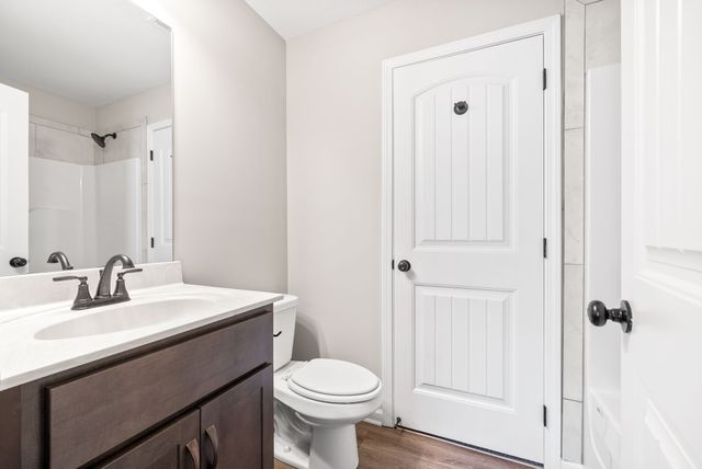 243 Smithson Ln Unit F, Clarksville, TN 37040