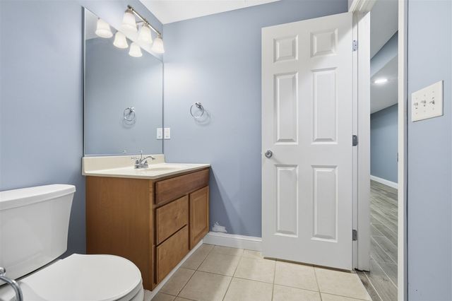 2510 Crooked Creek Road, Bloomington, IL 61705