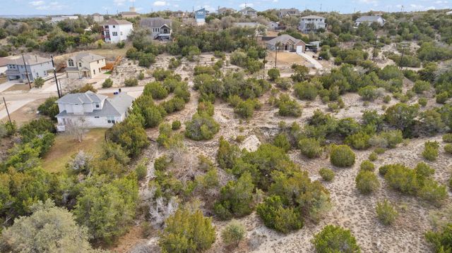 10619 Lake Park DR, Dripping Springs, TX 78620