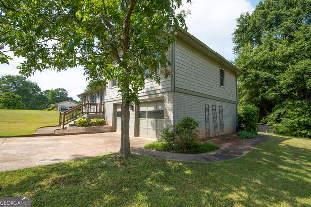 1030 Carriage Hill Road, Watkinsville, GA 30677