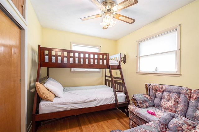 24998 Lake Shore Drive, Dowagiac, MI 49047