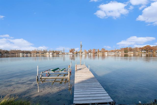 24998 Lake Shore Drive, Dowagiac, MI 49047