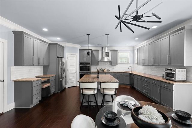 105 Browning Court, Fayetteville, GA 30214