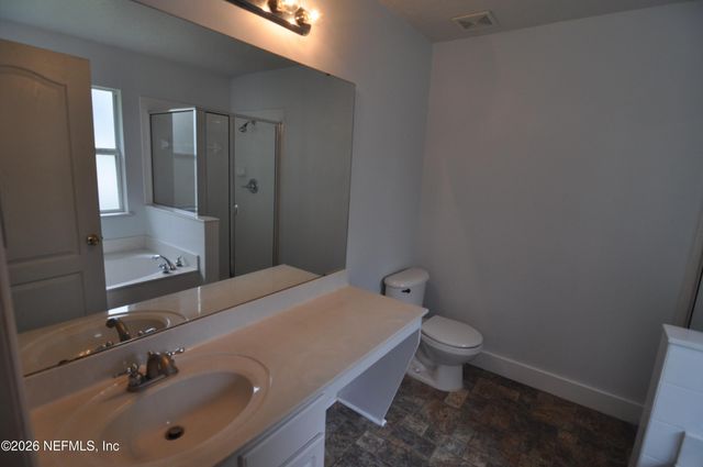 1414 BLUE EAGLE Way E, Jacksonville, FL 32225