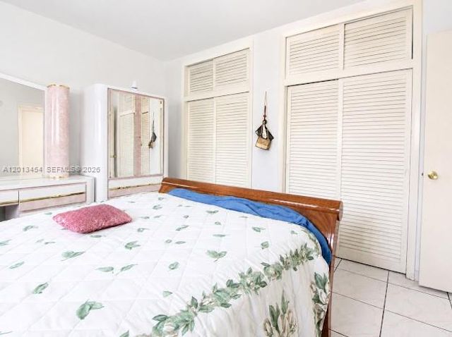 17050 NE 14th Ave 208, Miami, FL 33162