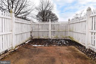 4655 28TH RD S #A, Arlington, VA 22206