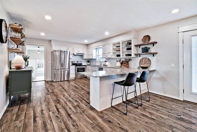 9940 Kitty Road, Gravette, AR 72736