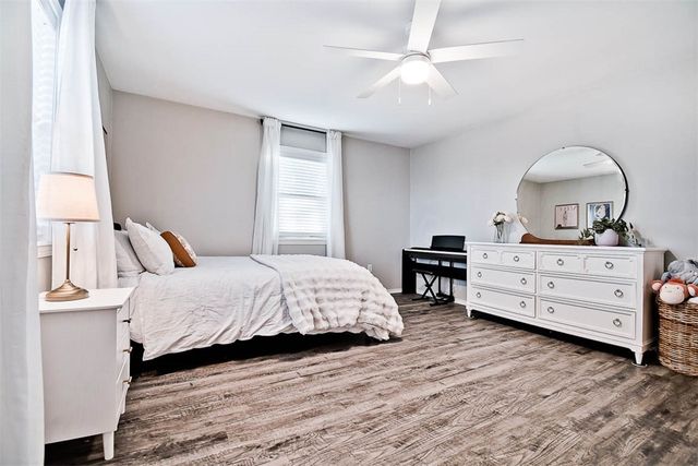 9940 Kitty Road, Gravette, AR 72736