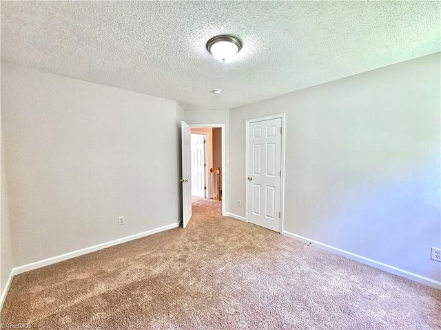 5715 River Glen Drive, Greensboro, NC 27455